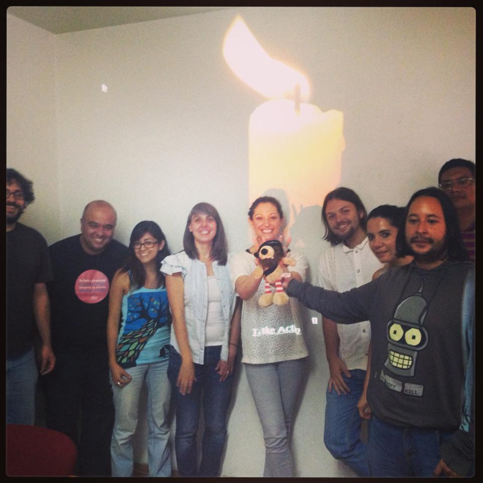 Kathryn Striffolino (center) at #Freedomhack in Mexico City (Photo Credit: Amnesty International).