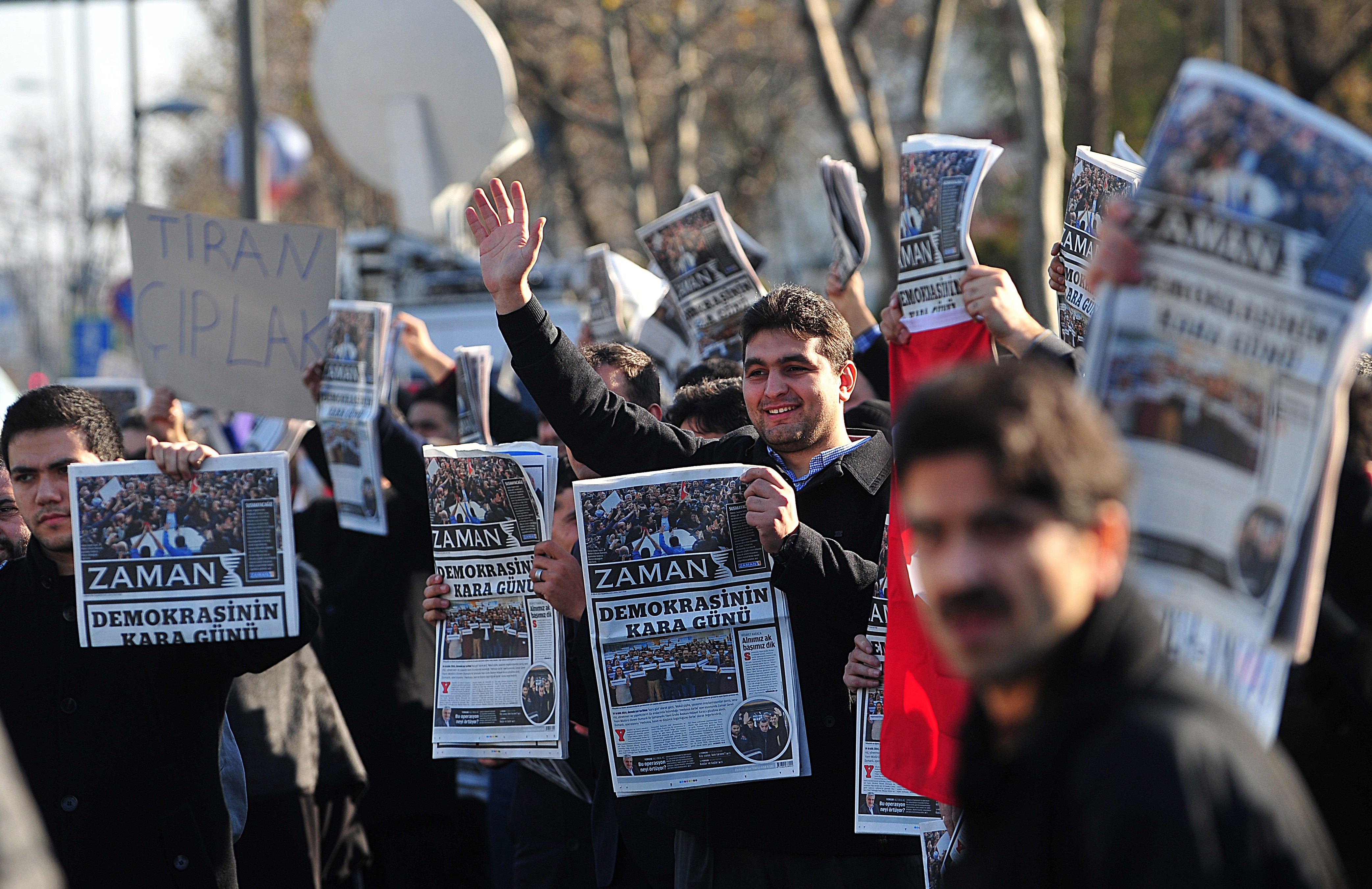 Over two dozen people were arrested in raids against media critical of Turkish president. (OZAN KOSE/AFP/Getty Images)