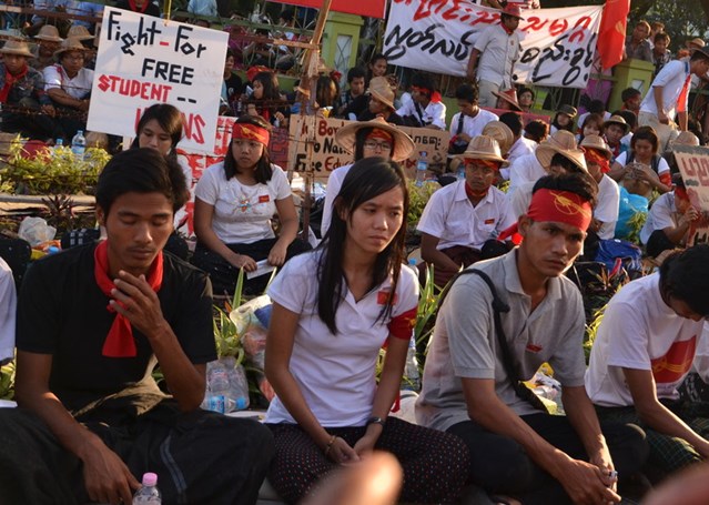 Phyoe Phyoe Aung (centre) during a protest against the National Education Law in November 2014. Credit: Private.
